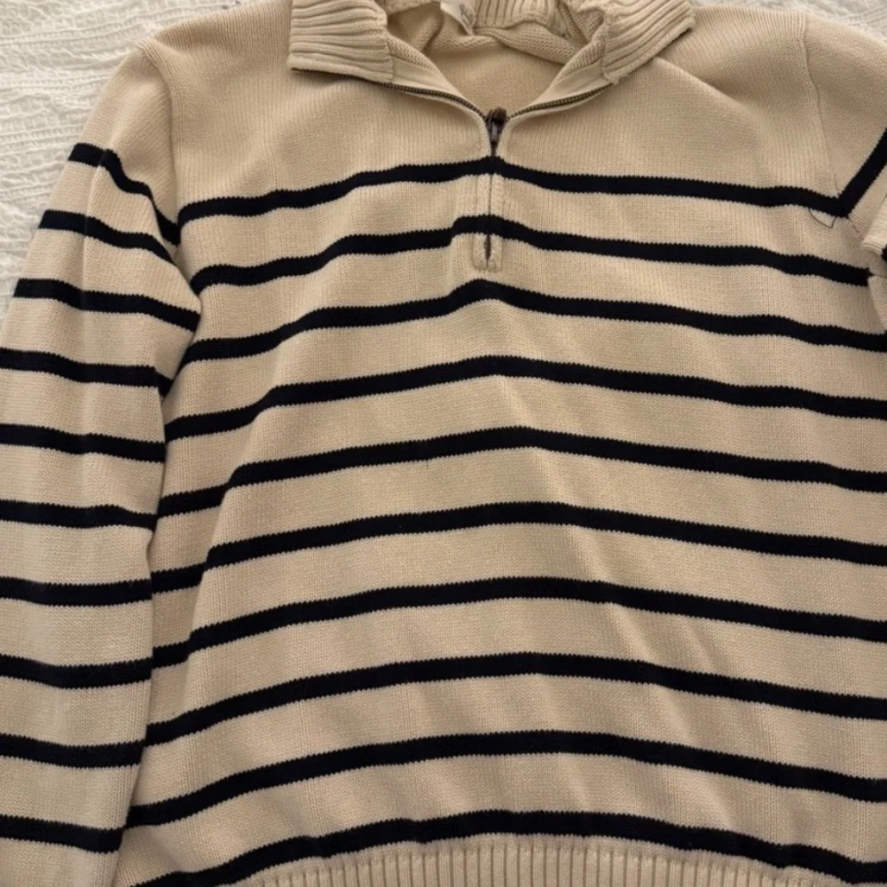 Brandy Melville Half Zip